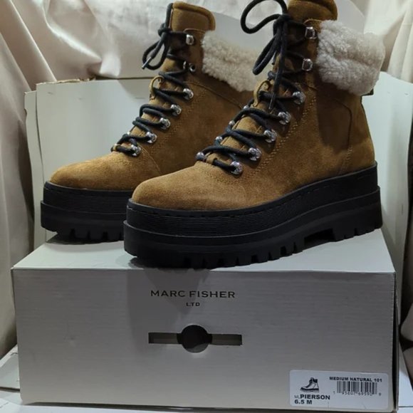 BNIB Marc Fisher Pierson Hiking/Moto Platform Warm Faux fur Boot Tan (Natural) - Picture 3 of 7